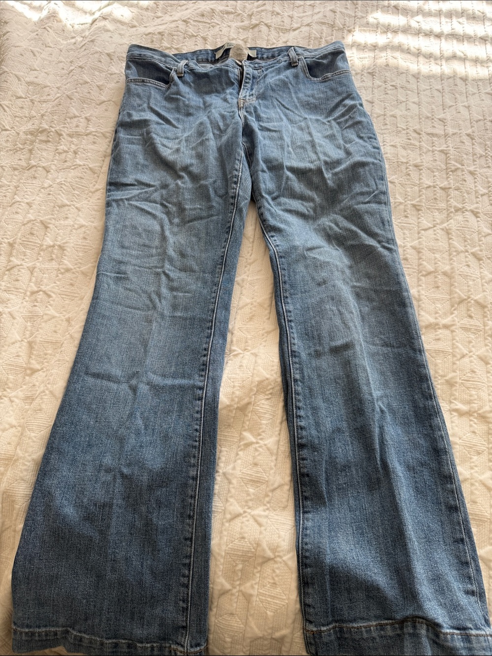 Classic Women's Mid-Blue Bootcut Jeans